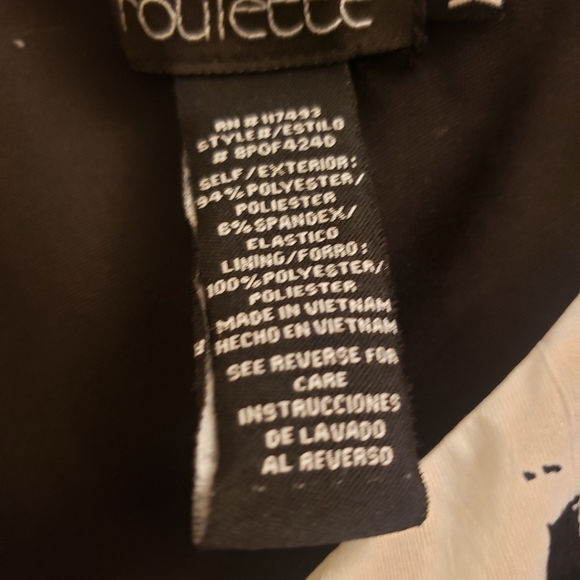 Style Ruched Dress - Picture 3 of 9